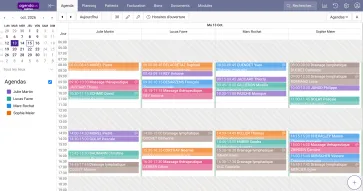 Adapted views of the calendar (by calendar) make it easy to see who is available.